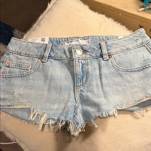 NEW!! Women’s Garage Peachy Cut-off Extreme Low Rise Denim Shorts Size 1